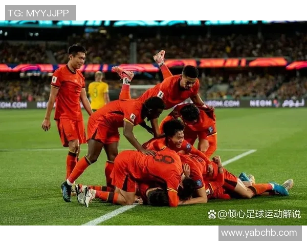 足球明星风采尽显帅气瞬间盘点引领潮流的时尚魅力与运动精神